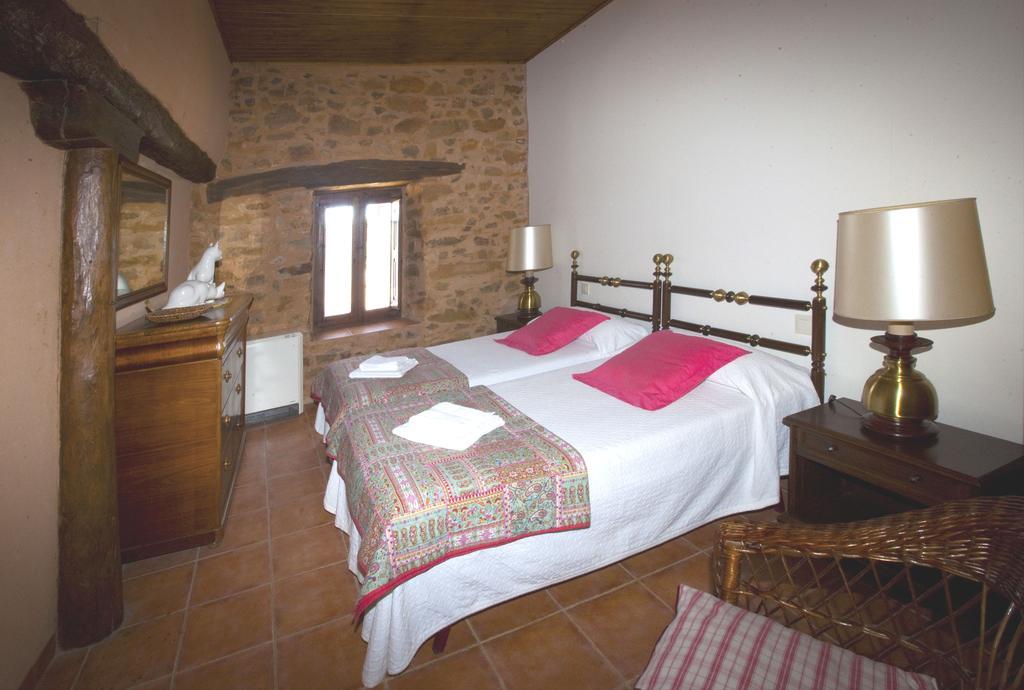 Casa Rural Las Aguedas Murias de Rechivaldo Zimmer foto